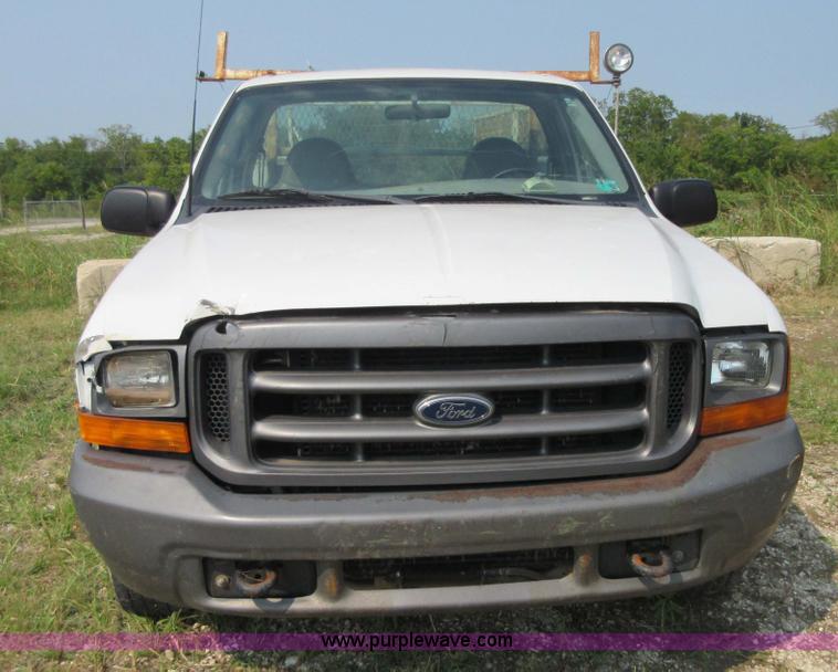 image for item I1998 2000 Ford F250 Super Duty utility truck