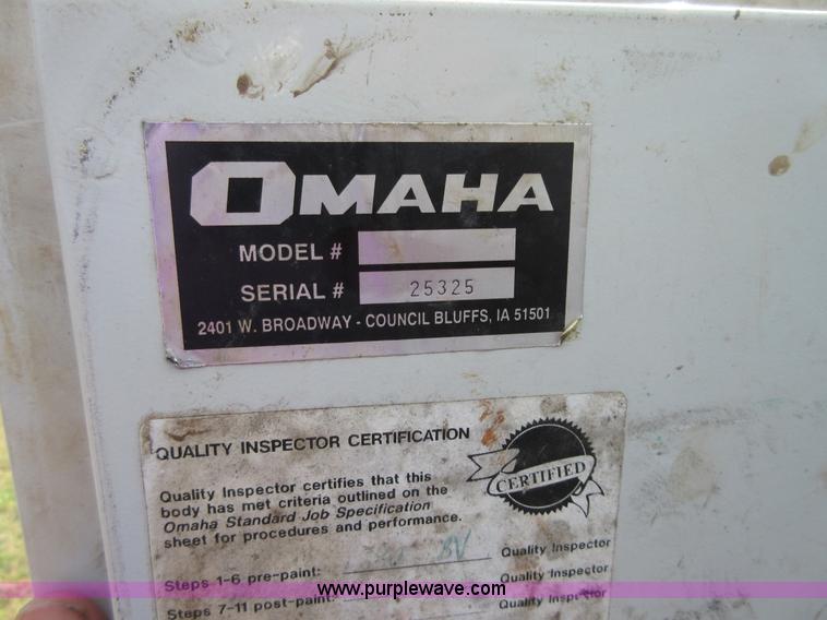 image for item I1998 2000 Ford F250 Super Duty utility truck