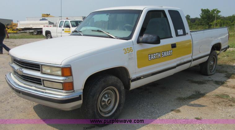 image for item I1999 1997 Chevrolet 2500 Ext. Cab pickup truck