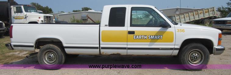 image for item I1999 1997 Chevrolet 2500 Ext. Cab pickup truck