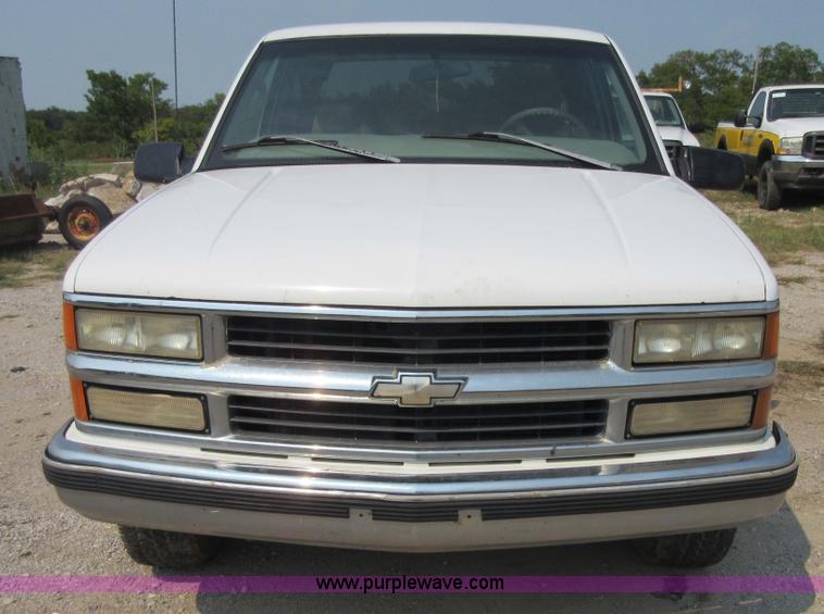 image for item I1999 1997 Chevrolet 2500 Ext. Cab pickup truck