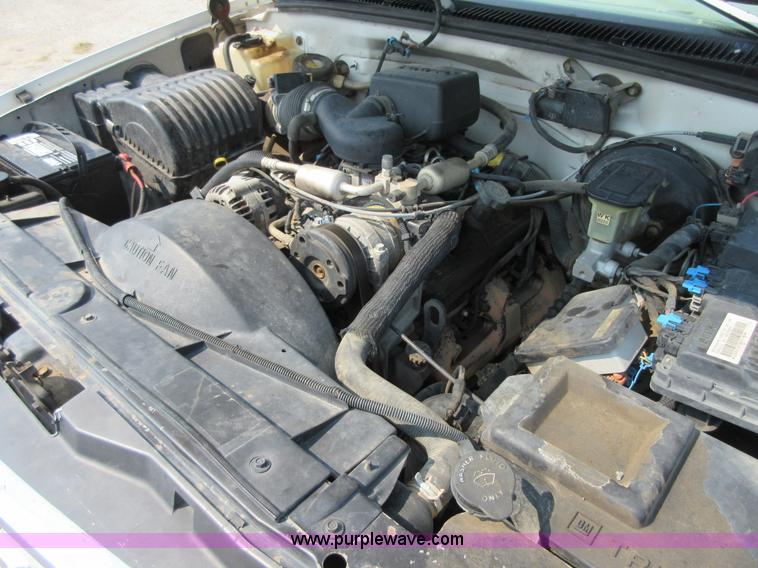 image for item I1999 1997 Chevrolet 2500 Ext. Cab pickup truck