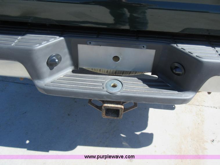 image for item I6442 2003 Ford Ranger SuperCab pickup truck