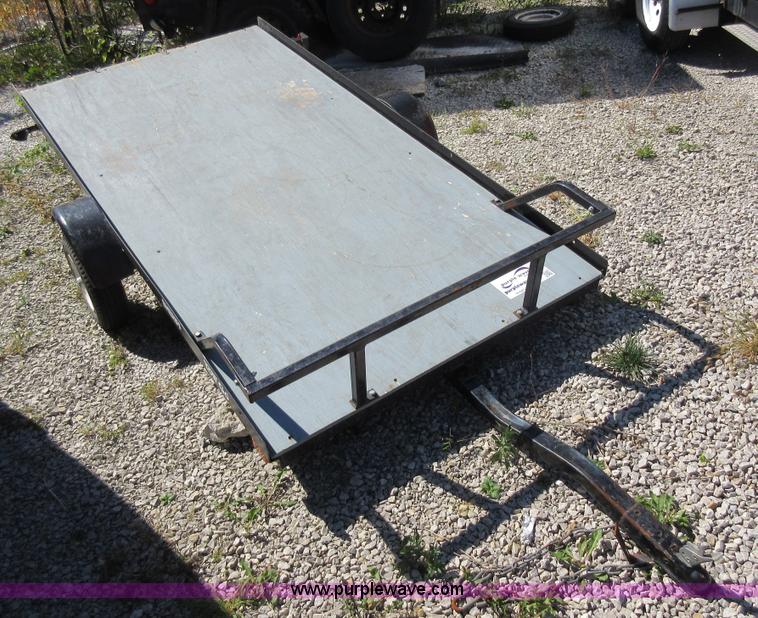 image for item I6444 1992 Tow Go tilt deck trailer