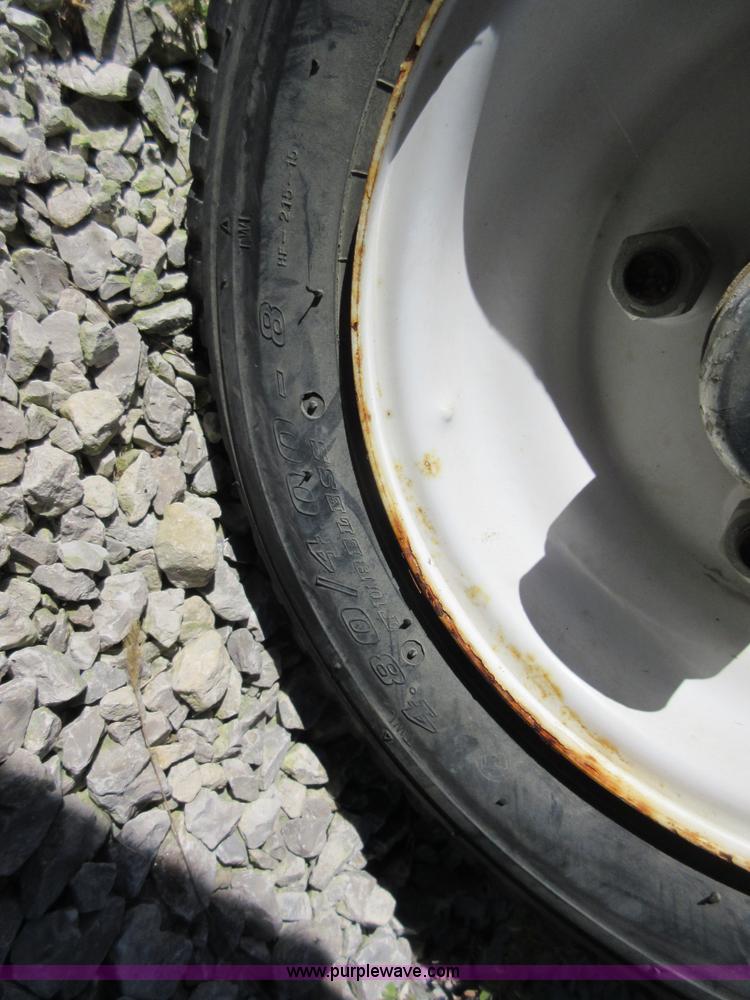 image for item I6444 1992 Tow Go tilt deck trailer