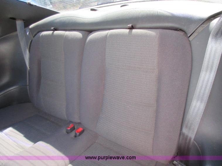 image for item I6445 2002 Ford Mustang