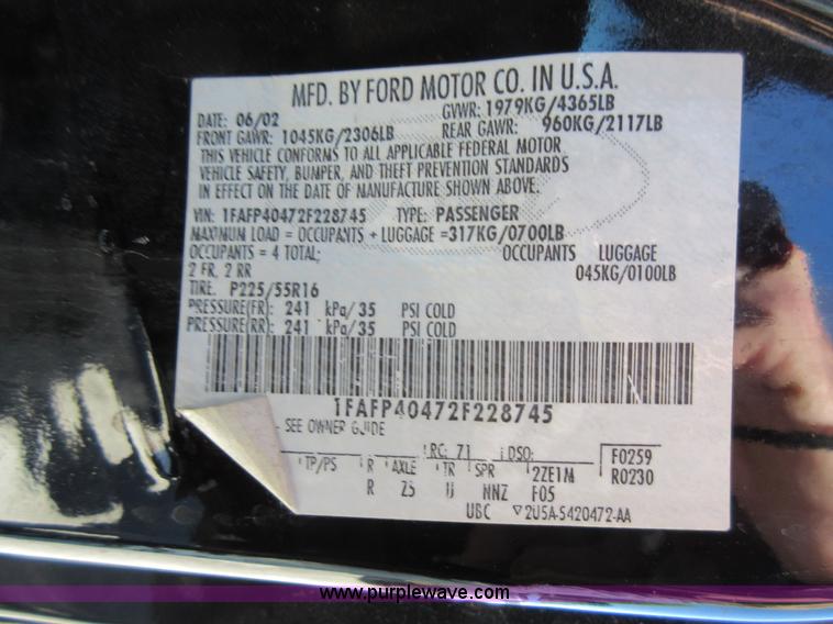 image for item I6445 2002 Ford Mustang