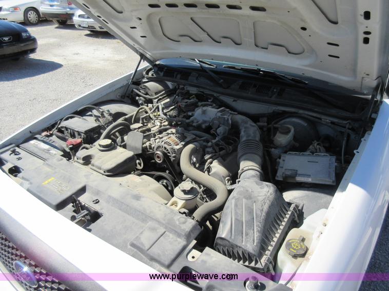 image for item I6446 2008 Ford Crown Victoria Police Interceptor