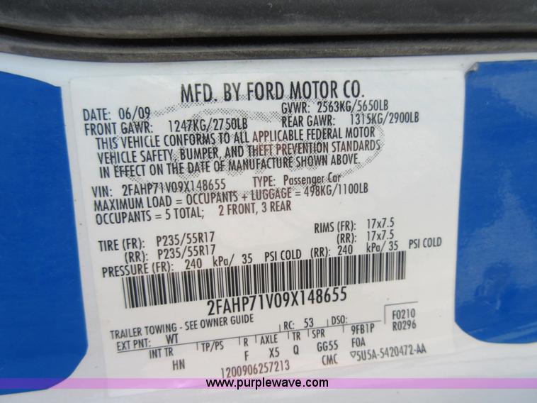 image for item I6447 2009 Ford Crown Victoria Police Interceptor