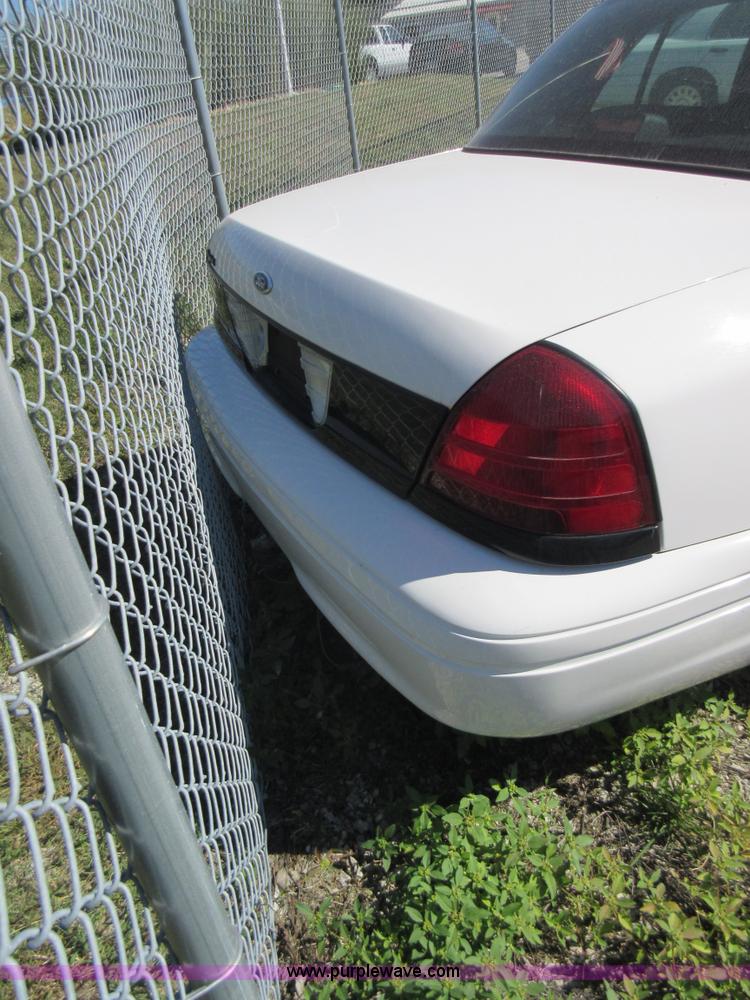 image for item I6450 2008 Ford Crown Victoria Police Interceptor