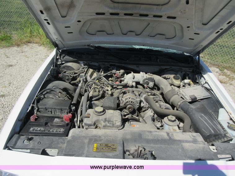 image for item I6450 2008 Ford Crown Victoria Police Interceptor