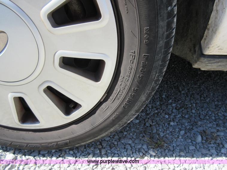 image for item I6452 2008 Ford Crown Victoria Police Interceptor