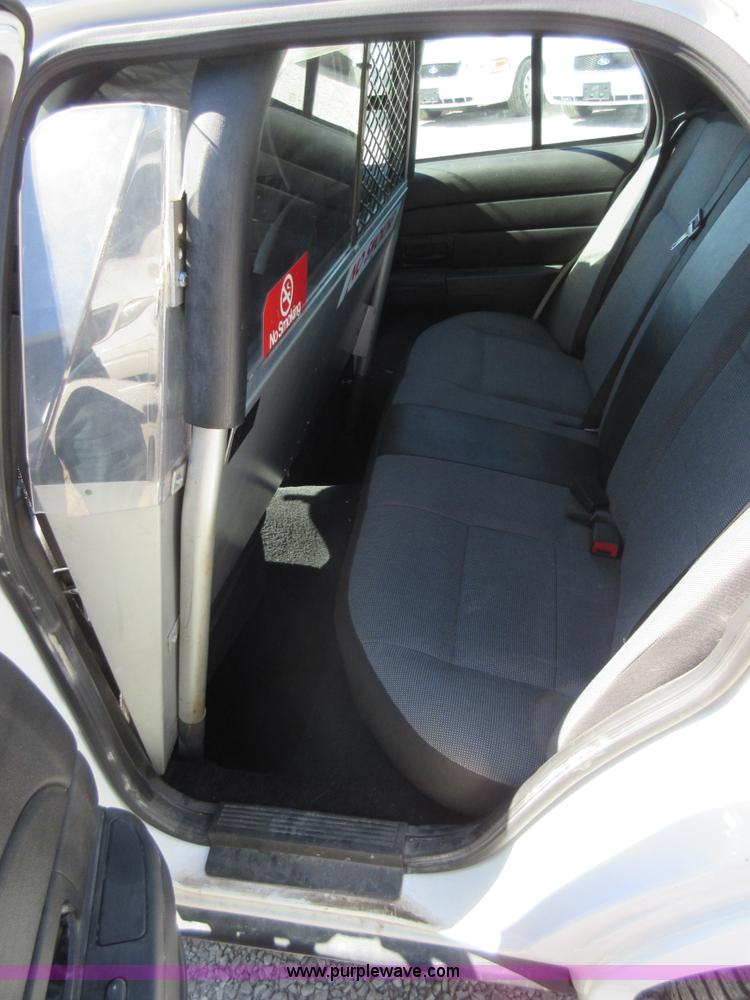 image for item I6452 2008 Ford Crown Victoria Police Interceptor