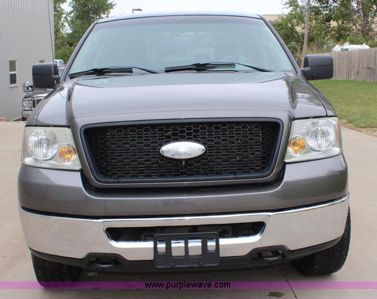 image for item J3623 2006 Ford F150 SuperCab pickup truck