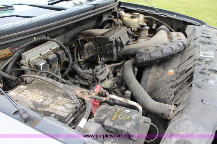 image for item J3623 2006 Ford F150 SuperCab pickup truck