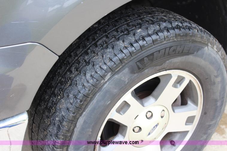 image for item J3623 2006 Ford F150 SuperCab pickup truck