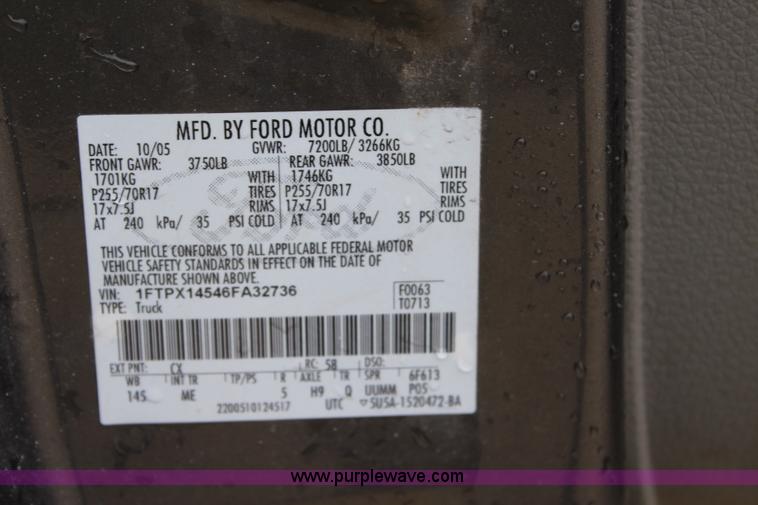 image for item J3623 2006 Ford F150 SuperCab pickup truck