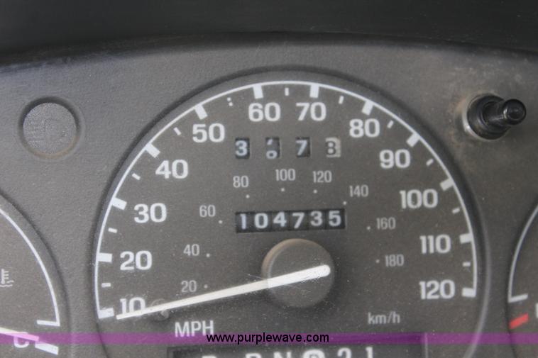 image for item J3629 1997 Ford Ranger SuperCab pickup truck