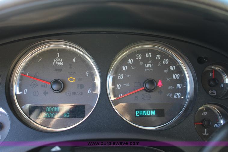 image for item J3655 2007 GMC Yukon Denali XL SUV