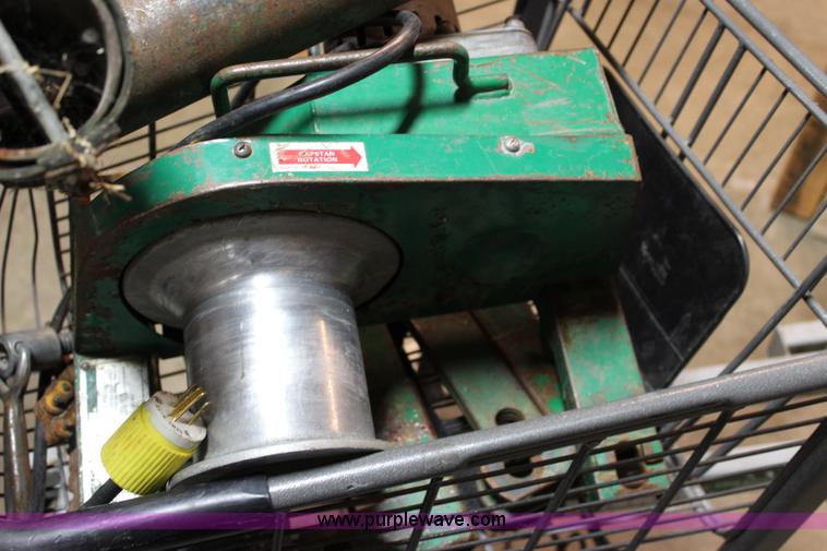 image for item J3743 Greenlee cable puller