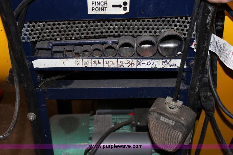 image for item J3744 Wire stripping machine