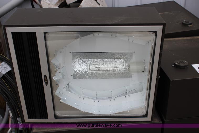 image for item J3746 (12) pole light hoods