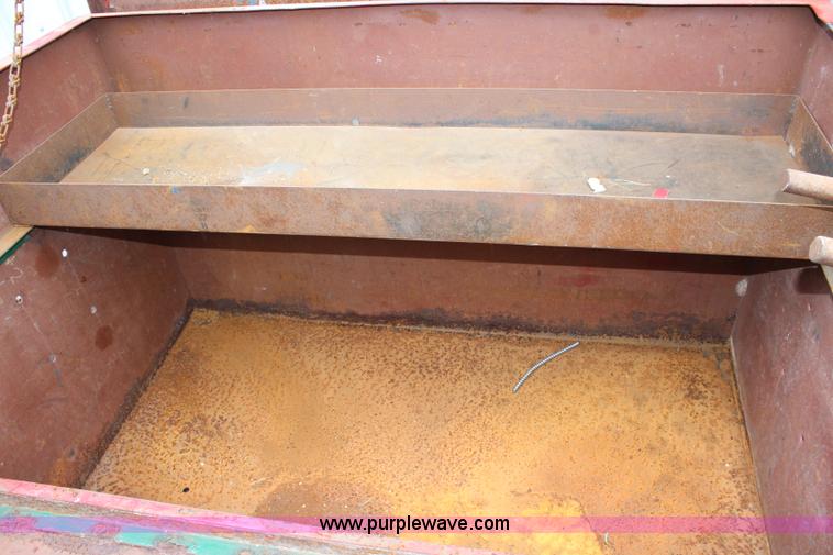 image for item J3748 Job box