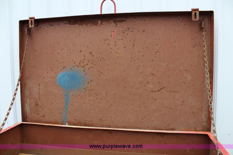 image for item J3748 Job box