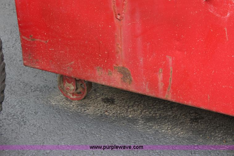 image for item J3748 Job box