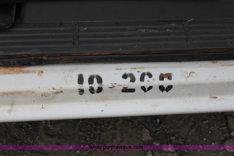 image for item J4368 2007 Chevrolet Silverado Classic 1500 Ext. Cab pickup truck