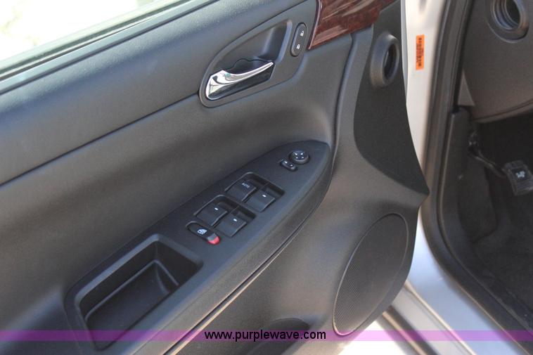 image for item J4375 2010 Chevrolet Impala