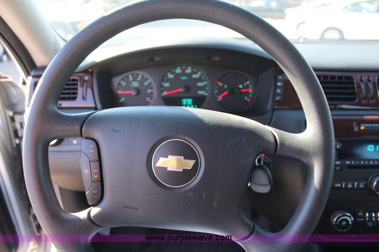 image for item J4375 2010 Chevrolet Impala