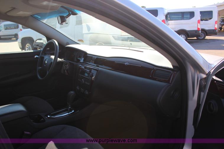 image for item J4375 2010 Chevrolet Impala
