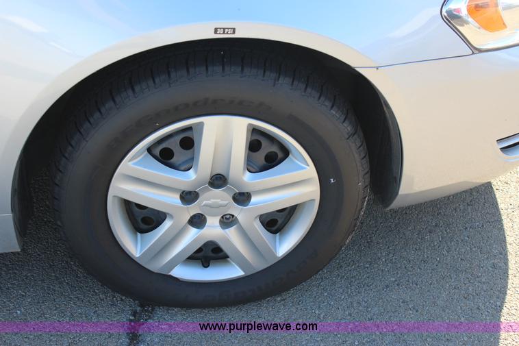 image for item J4375 2010 Chevrolet Impala