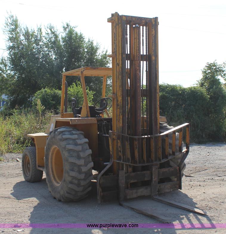 image for item J4380 Sellick 5000 rough terrain forklift