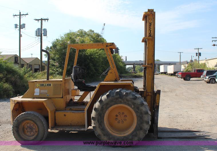 image for item J4380 Sellick 5000 rough terrain forklift