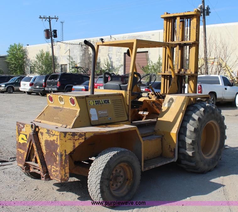 image for item J4380 Sellick 5000 rough terrain forklift