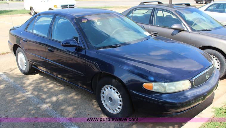 image for item J4381 2003 Buick Century