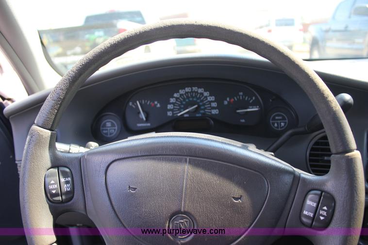 image for item J4381 2003 Buick Century