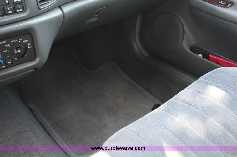 image for item J4381 2003 Buick Century