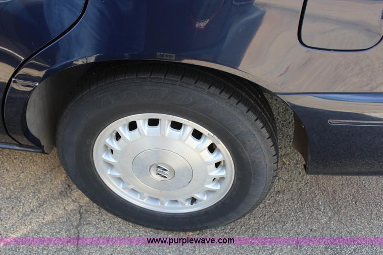 image for item J4381 2003 Buick Century