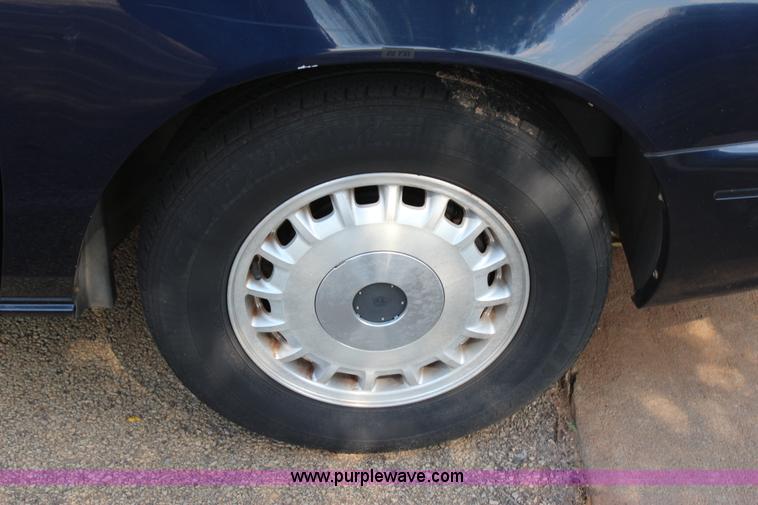 image for item J4381 2003 Buick Century