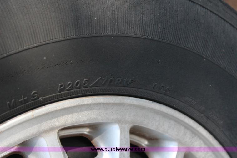 image for item J4381 2003 Buick Century