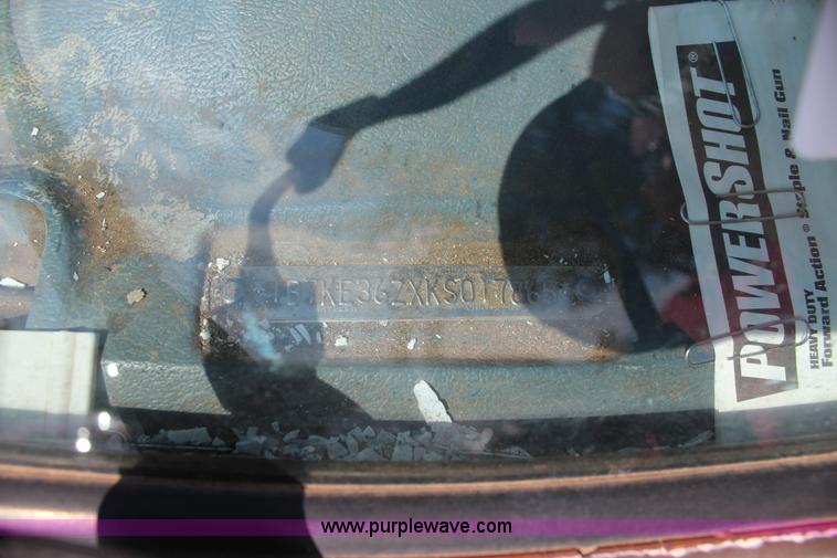 image for item J4382 1989 Dodge D350 pickup truck