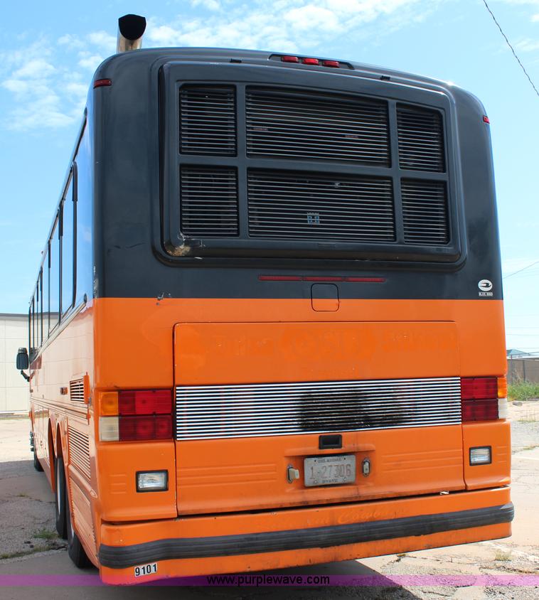 image for item J4391 2000 Blue Bird Commercial Bus