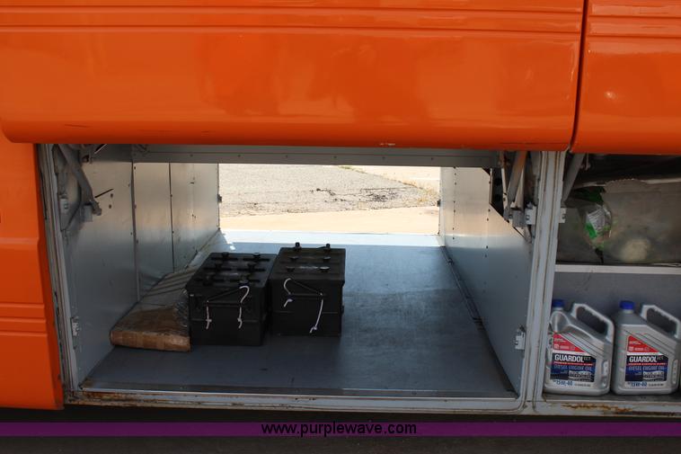 image for item J4391 2000 Blue Bird Commercial Bus