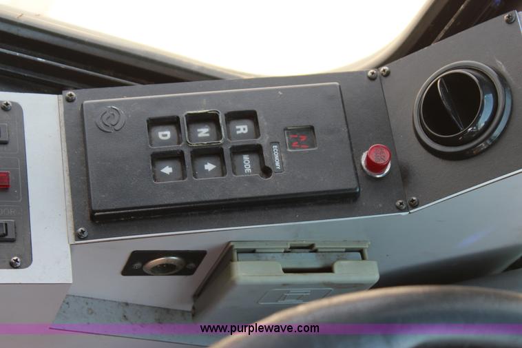 image for item J4391 2000 Blue Bird Commercial Bus