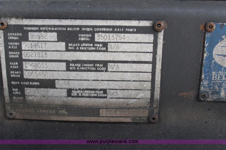 image for item J4391 2000 Blue Bird Commercial Bus