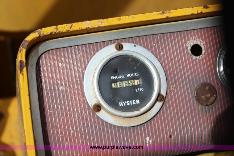 image for item J4393 1972 Hyster H150F rough terrain forklift