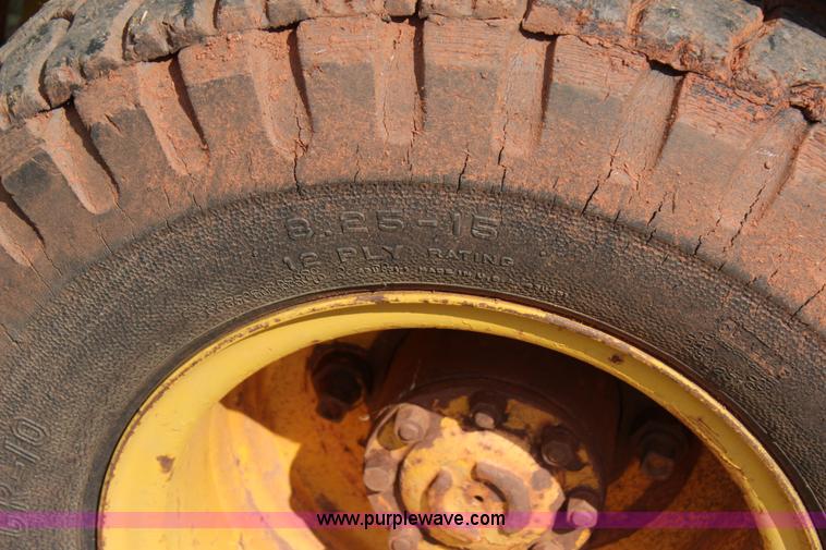 image for item J4393 1972 Hyster H150F rough terrain forklift